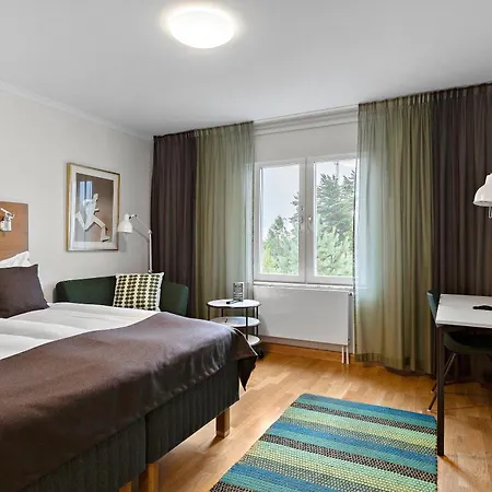 Landvetter Airport Hotel, Best Western Premier Collection-3